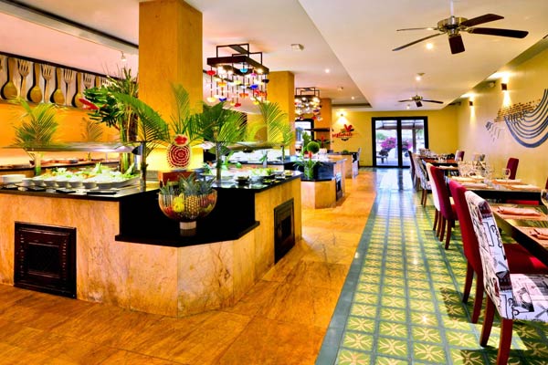 Restaurant - Sports Illustrated Resorts Marina and Villas Cap Cana